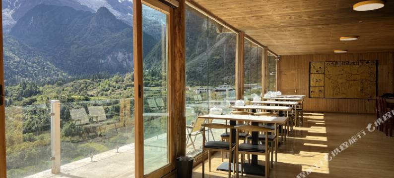 德钦雨崩梅里观景客栈图片