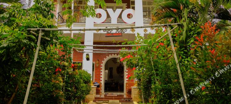 OYO Life 414 洛吉雷乔旅馆(OYO Life 414 Loji Rejo Guest House)图片