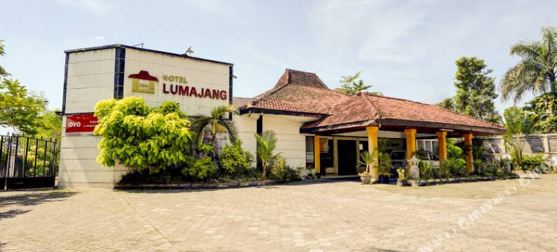 OYO90250鲁马江新酒店(OYO 90250 Hotel Lumajang New)图片