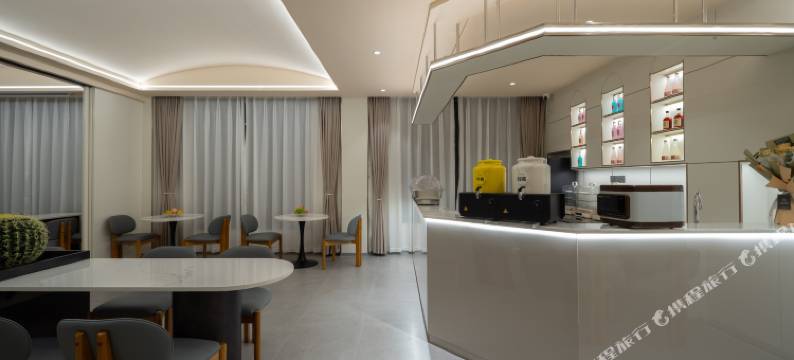 楚雄云鼎大酒店(彝人古镇店)图片