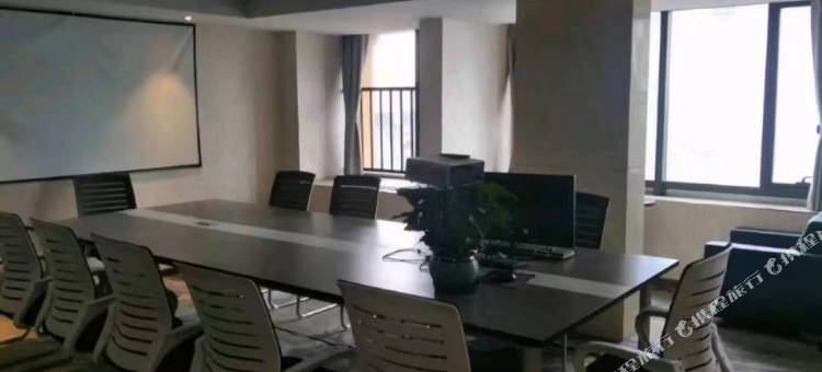 上饶鹿华摹尔酒店(经济开发区吾悦广场店)图片