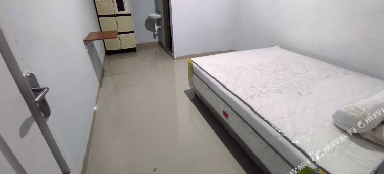 Hotel O Kost Gowa Near Gowa图片