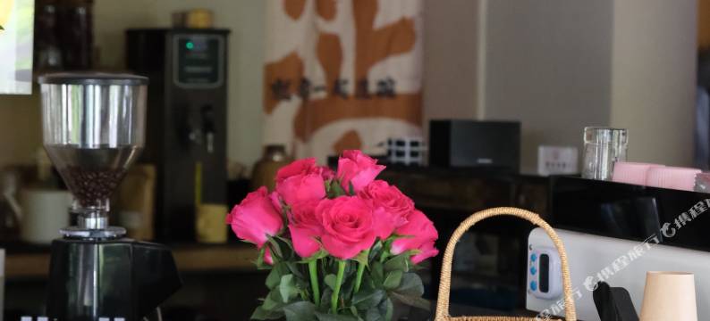 杭州西湖於隐·民宿(满陇桂雨公园店)图片