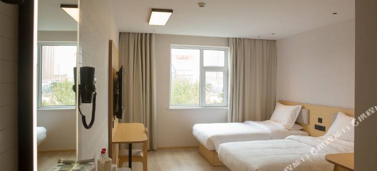 友友酒店(和田市团结广场店)图片