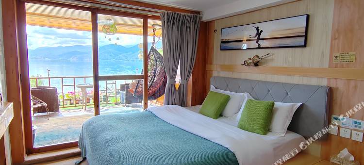 泸沽湖水岸花宿客栈图片