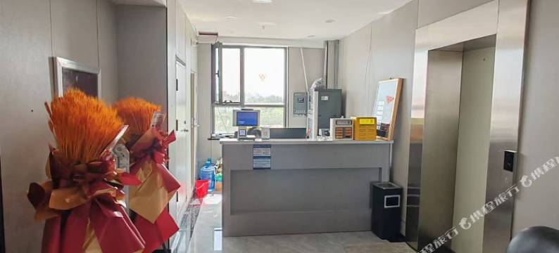 库尔勒梨城四季酒店(火车站店)图片