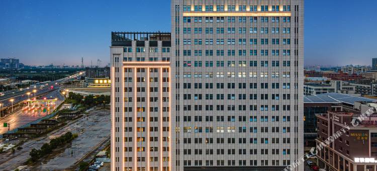 铂顿国际公寓(江门江海站汇美大厦店)图片