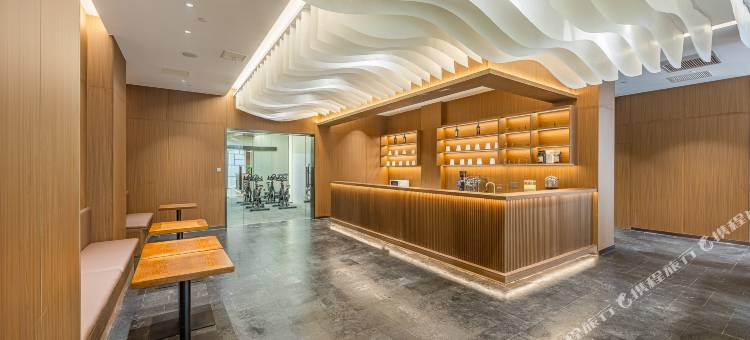 丽呈呈享酒店(钟鼓楼五路口地铁站店)图片