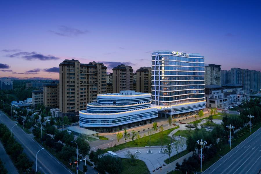 伊寧希爾頓惠庭酒店