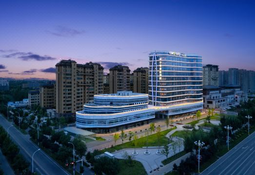 伊宁希尔顿惠庭酒店外景图