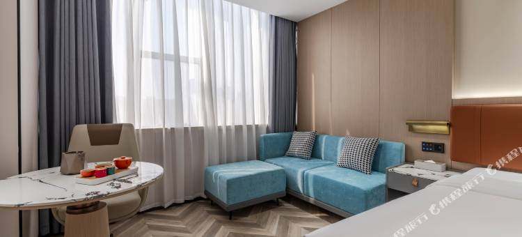 莱卡酒店(深圳会展中心岗厦地铁站店)图片