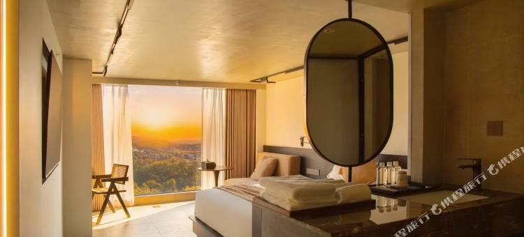 晒季·高空湖景酒店公寓(南宁青秀山会展中心店)图片