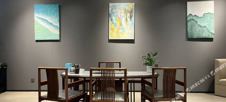 温泉县赛湖印象·星屿温泉度假营地图片