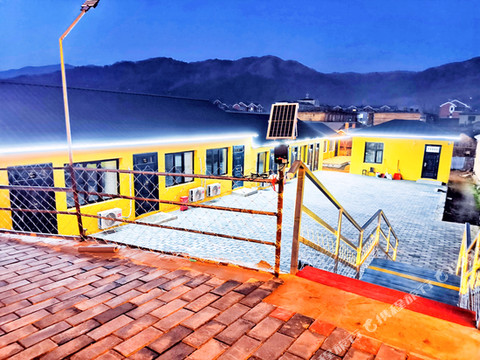 横道河子老泉民宿