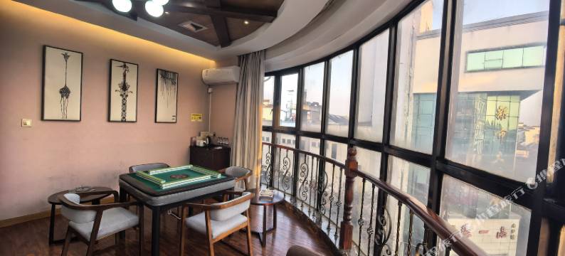 德清北岸主题酒店(新市古镇店)图片