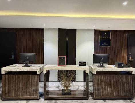 如家素柏·云酒店(乌鲁木齐机场店)