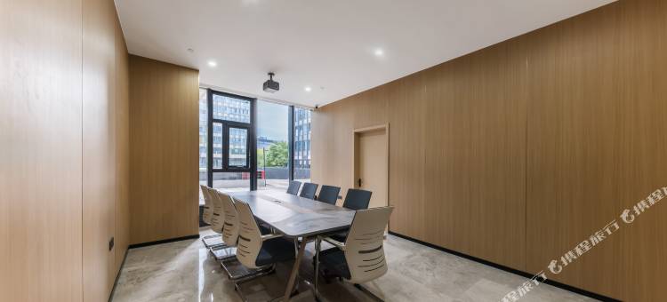 艺龙万国酒店(北京昌平未来科学城北地铁站店)图片