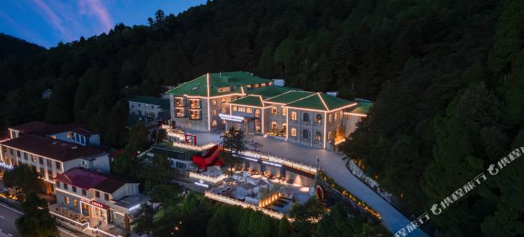 长旅沁庐云栖酒店(庐山风景名胜区小天池店)图片