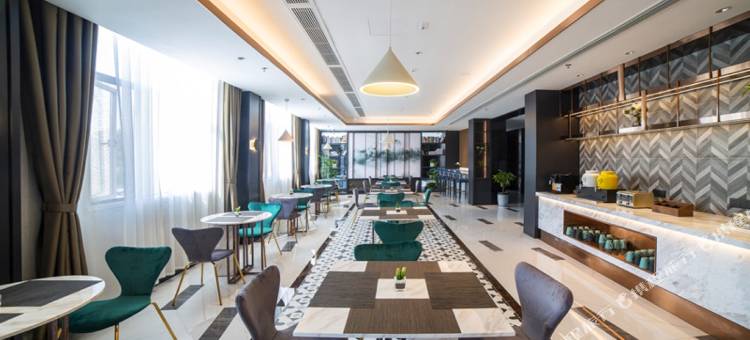 白玉兰酒店(东台条子泥景区店)图片