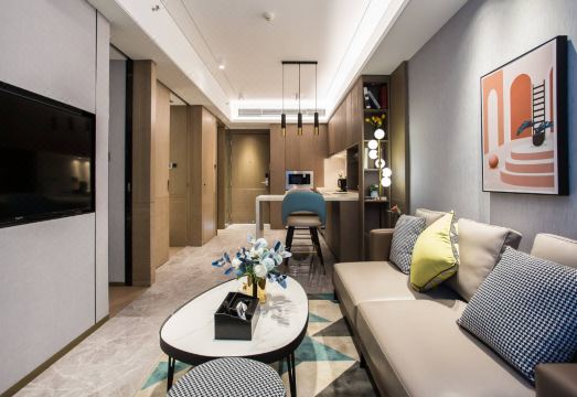 Platton ApartmentsHotel Overview