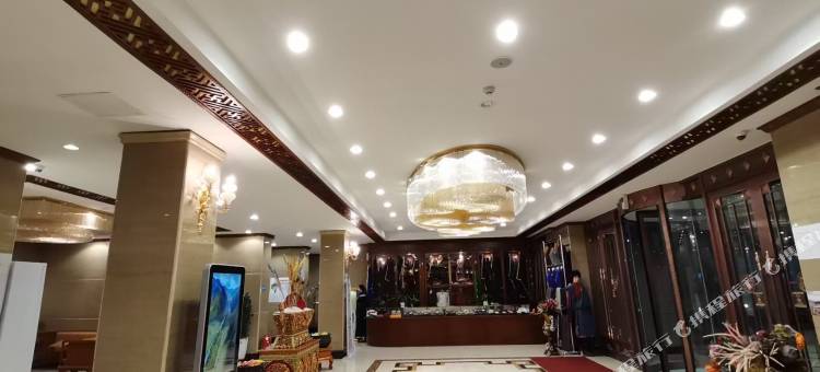 石渠香德尼玛大酒店图片