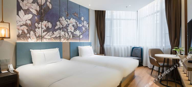 锦江白玉兰酒店(贵阳喷水池地铁站太平路网红街店)图片