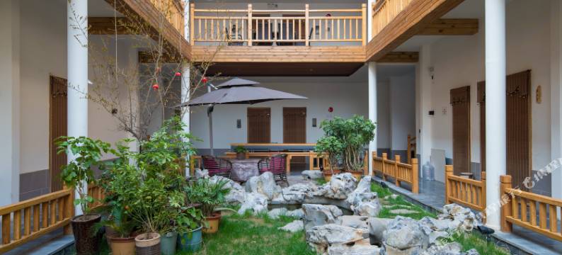 云台山依山居精品民宿(岸上服务区店)图片