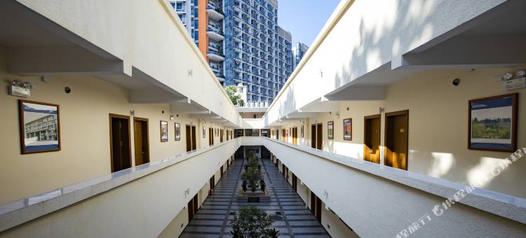 轻院公寓(广州国际轻纺城中山大学店)图片