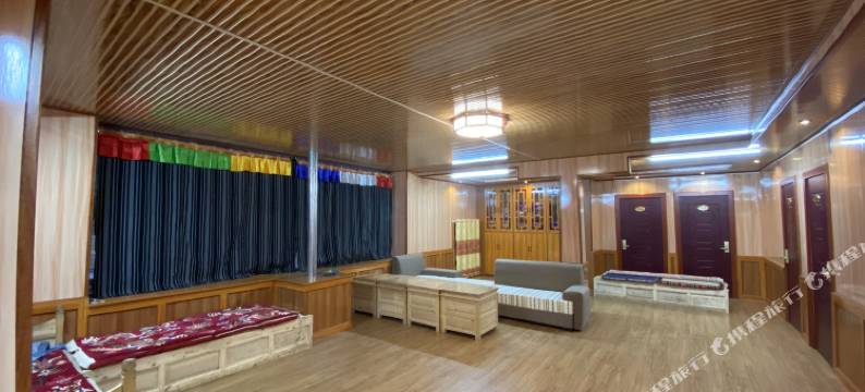 冷嘎措星空民宿图片