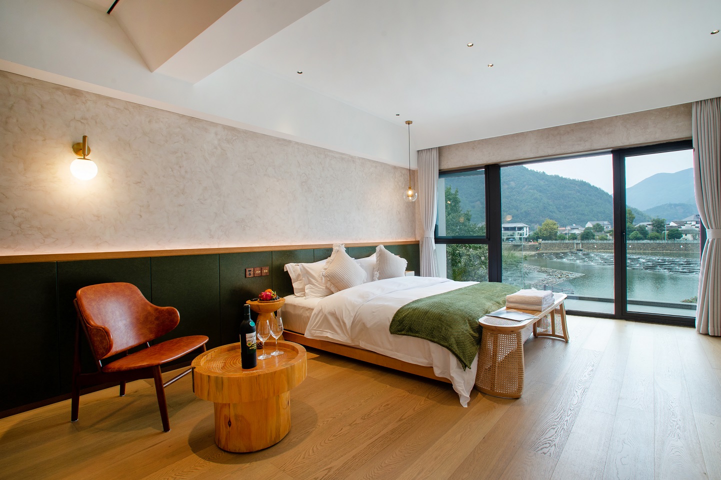 FengQiaoYebo Boutique HomestayOver view