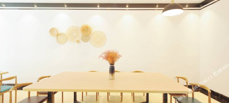 北海银滩觅里民宿(北海国际客运港店)图片