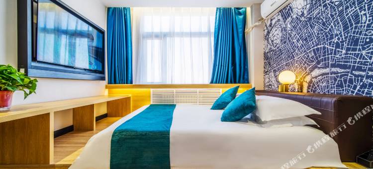 灰鲸智能酒店(保定万博广场店)图片