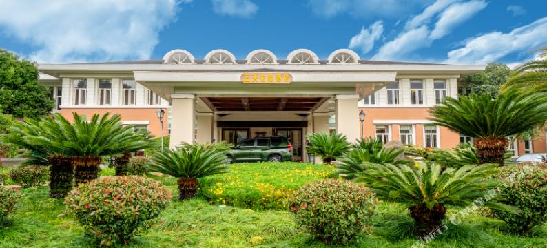 昆明云天花苑酒店(滇池路海埂大坝店)图片