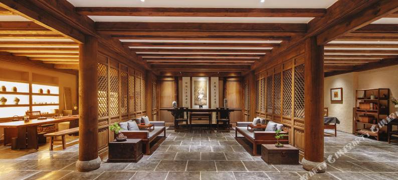 武当山道隐山居图片