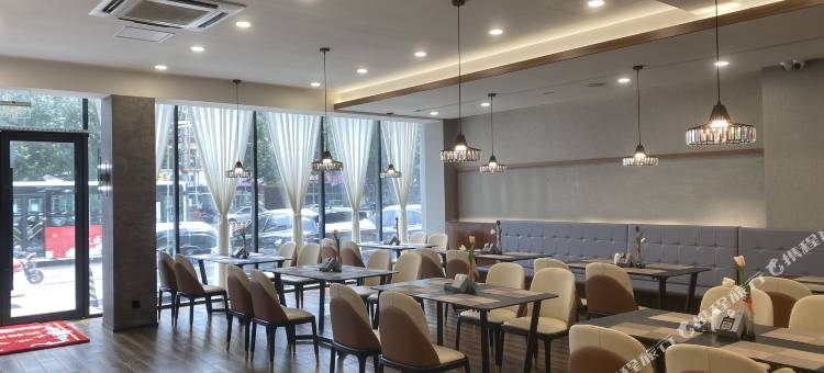 锦州枫雅酒店(辽沈战役纪念馆火车站店)图片