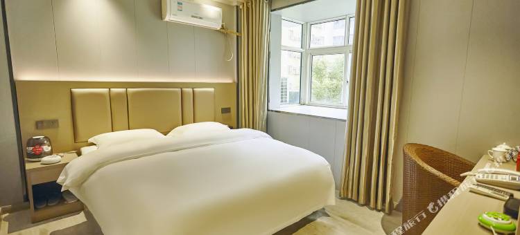 泊曼酒店(关岭汽车站店)图片