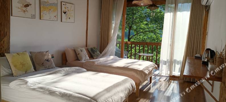 通道侗境乡居荷舍图片