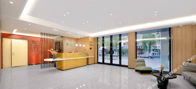 蓝鼎四叶草宾馆(桦南世纪生活广场店)图片