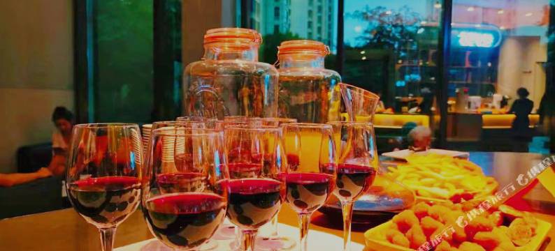 洛阳和盛酒店(万达广场牡丹广场地铁站店)图片