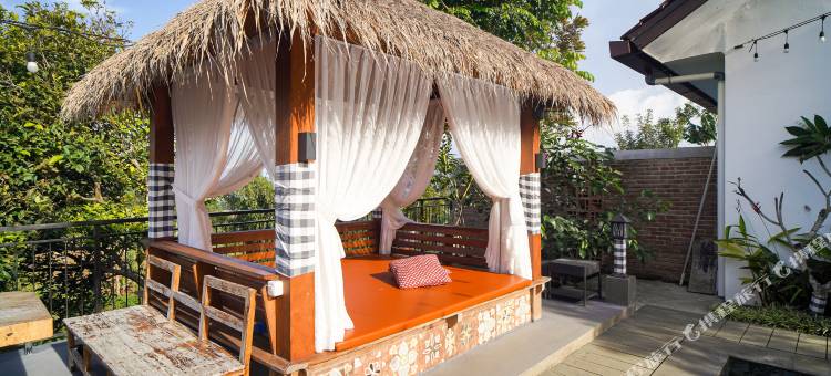 奥马安古尔-安古尔别墅(Omah Angkul Angkul Villa)图片
