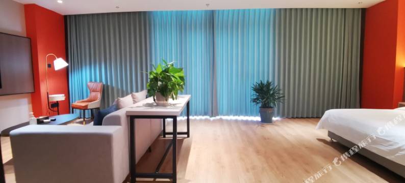 恒北本场人酒店图片