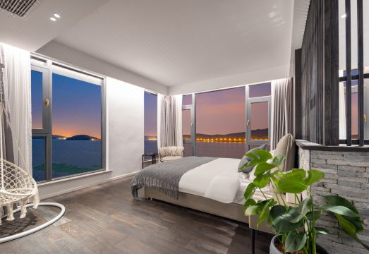 Qixishe Homestay Hotel Overview