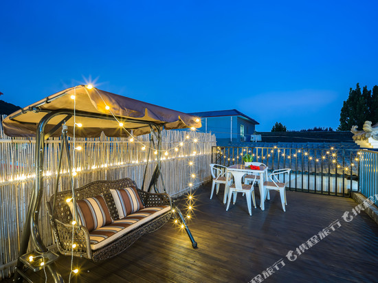 红螺寺梧桐居民宿