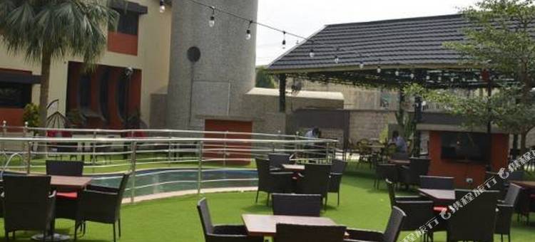 Esporta套房酒店GRA(Esporta Suites Hotel Gra)图片