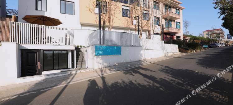 蓝莲花开·咖啡博物馆民宿(下岩贝店)图片