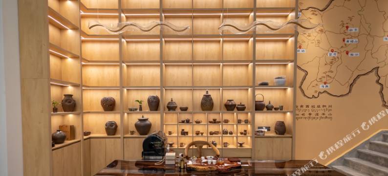 景洪简璞寨大酒店图片