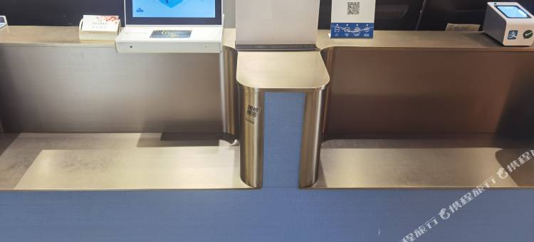 爱电竞酒店(郑州长江路嵩山路店)图片