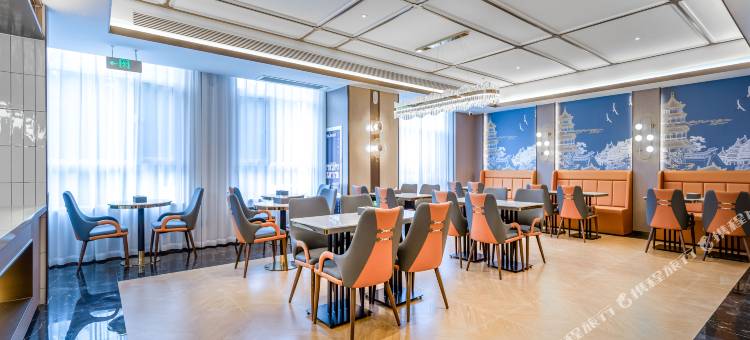 途客酒店(石家庄平山柏坡东路中山世纪广场店)图片