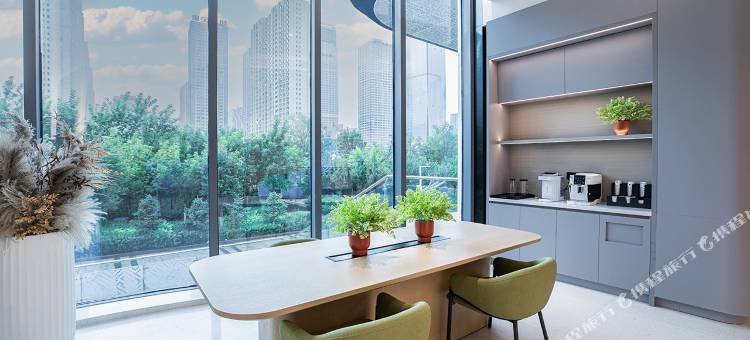 如家商旅酒店(乌鲁木齐站南广场店)图片