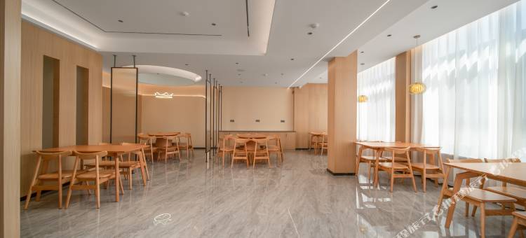 瑞楠山居270°智能轻奢美宿(黄山汤口镇店)图片